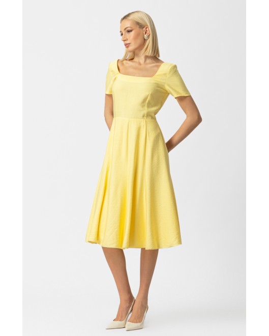 Φόρεμα Effortless με ζώνη