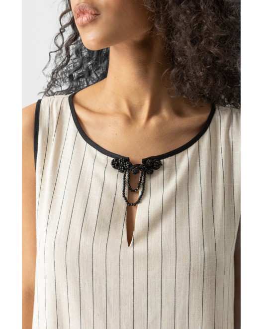 Sleeveless linen striped dress