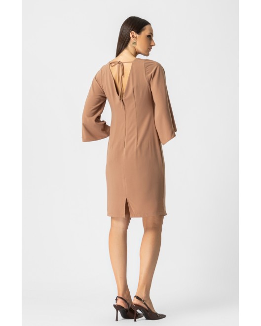 Light crepe dress with sleeves STRAIGHT LINE