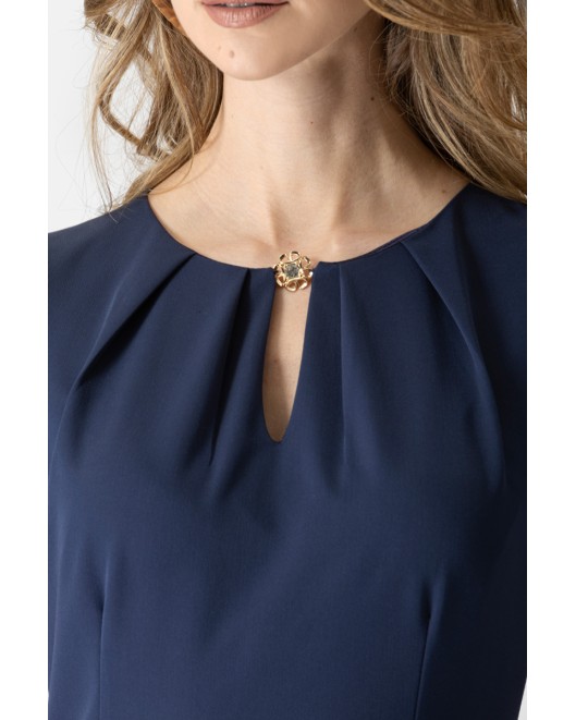 Φόρεμα κρεπ πίετες ζώνη ΙΣΙΑ ΓΡΑΜΜΗ