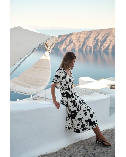 Φόρεμα ασπρόμαυρο νυχτερίδα μανίκια ΚΛΟΣ